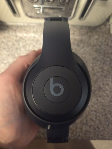 Beats studio pro over - beats,