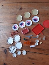 Pedigree Sindy accessories 