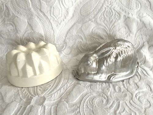 Vintage jelly mould s - x, mould’s