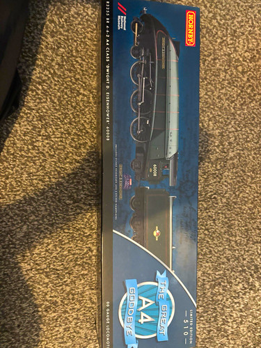 Hornby class 6 2 - oo, 4-6-2