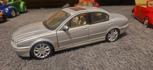 Maisto jaguar x type - maisto,