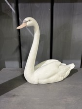 Lladro Graceful Swan Figurine