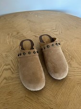 FinishTheLook Women's Camel