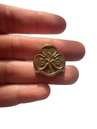 Vintage 1970 trefoil girl - 1970,