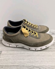 Clarks Nature X One Dark Olive