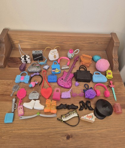 Bundle barbie dolls - bundle,