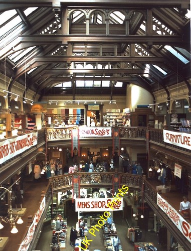 Photo 12x8 famous interior - photo,
