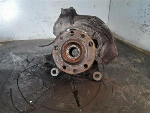 Front left wheel hub peugeot - hub,