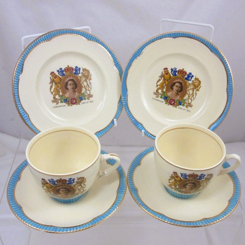 Pair clarice cliff - clarice,