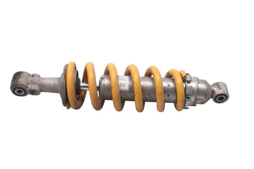 Rear strut shock absorber