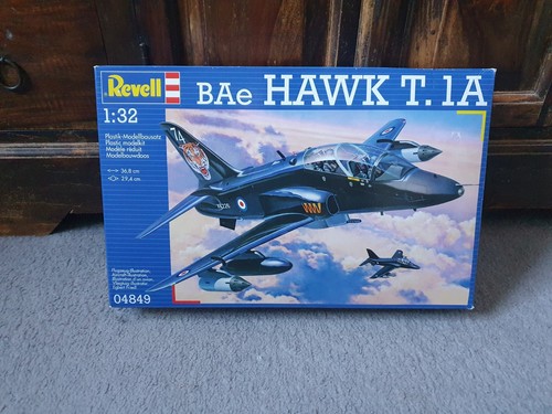 04849 revell bae hawk - 04849,