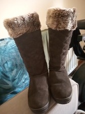 Womens, Size 4 Chocolate Colour Suede Faux Fur Trimmed Boots Gold-digger