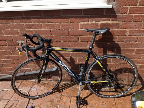 Small black road bike - , scott