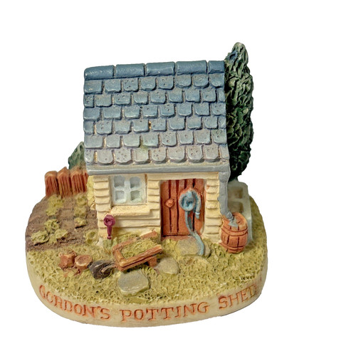 Miniature house lyons - house, tetley