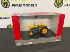 UNIVERSAL HOBBIES 2805 1:32