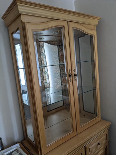 Display cabinet - display,