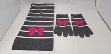 Hobbs Academy Scarf & Gloves