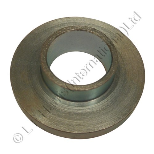 Triumph spacer rear wheel - rear,