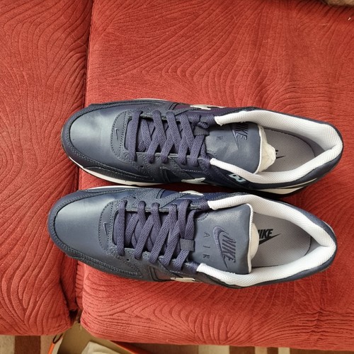 Brand new nike - uk, 10.