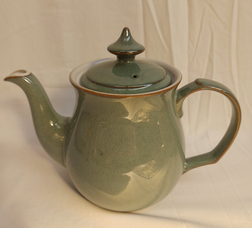 Denby regency green teapot - denby, ~