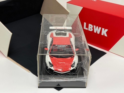 P lamborghini aventador - 1/18, t&p