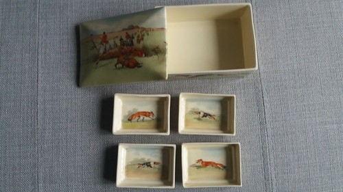Royal doulton fox hunting - fox,