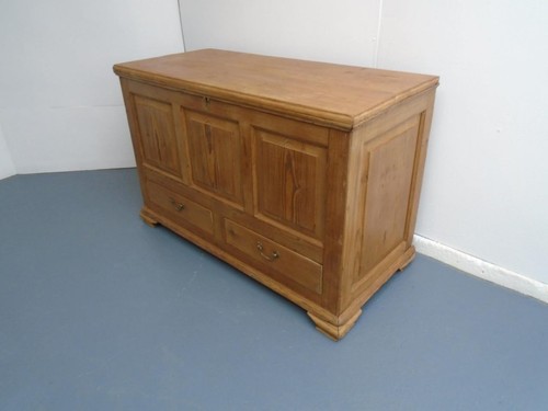 Large georgian antique - a, pine