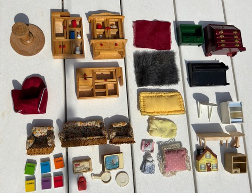 Dolls house furniture - furniture, +