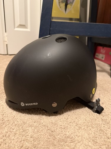 Boosted board helmet - board,