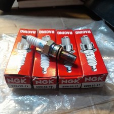  NGK Racing SPARK PLUGS - Part No. R0045Q-11 x4