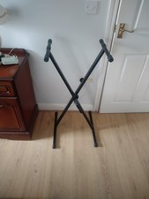 Stagg stand for Yamaha keyboard etc adjustable x type free UK postage 