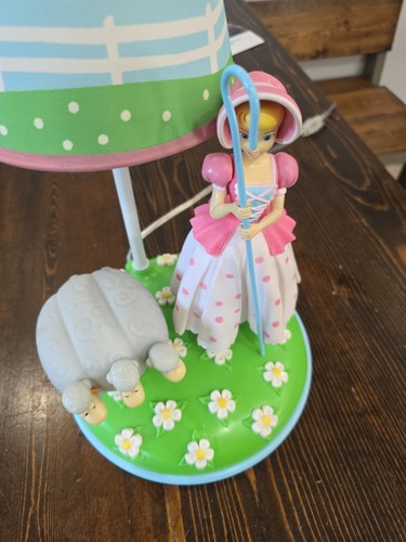 Disney toy story peep - bo, table