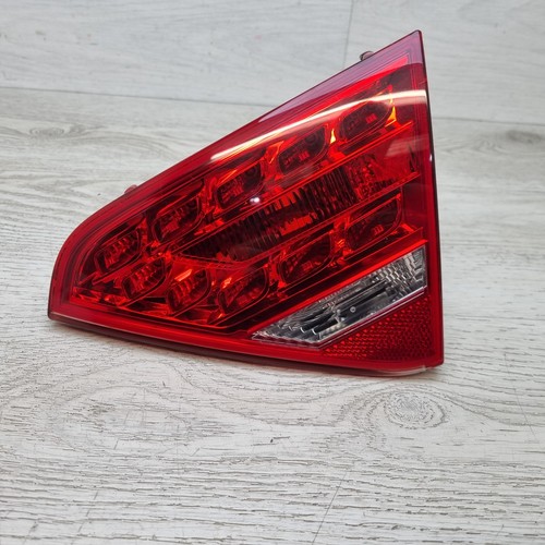 2011 audi 8f right - 2011, 8t
