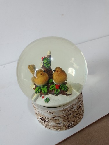 Gisela graham snowglobe - graham,,