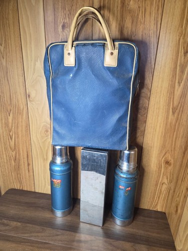 Vintage blue stanley - stanley, thermos