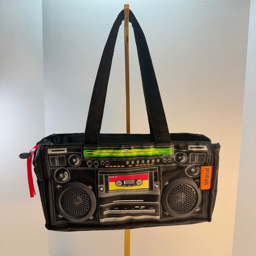 Parcel boombox cassette - boombox,