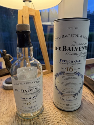 Empty bottle and tube - bottle,