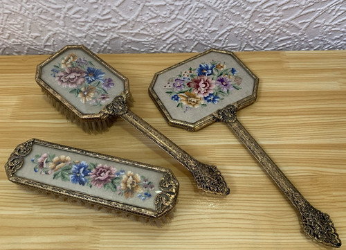 Vanity set vintage floral - vintage,