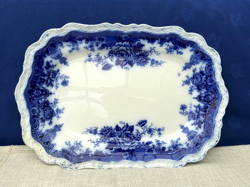 Old wedgwood blue white - blue,