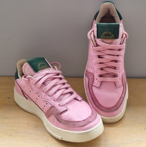 Rare women adidas size 4 - rare,