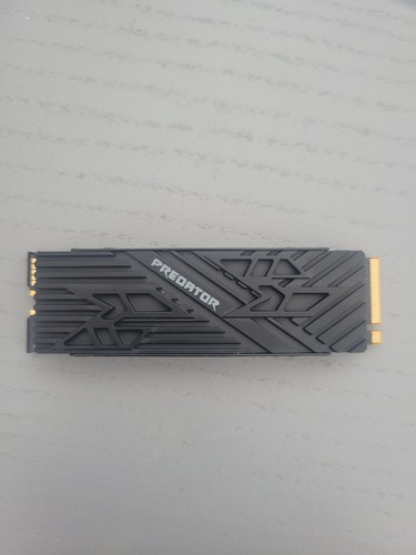 Acer predator 4tb gm7000hs - predator,