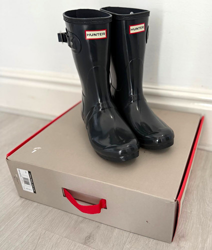 Bnwt hunter women s black - hunter,