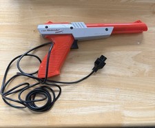 Nintendo NES Zapper Light Gun