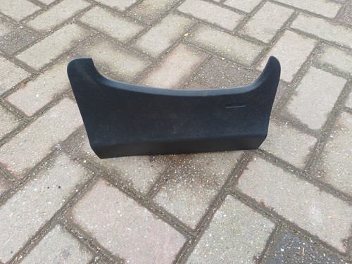 Ford fiesta mk7 - fiesta, knee