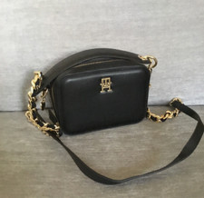 Tommy Hilfiger Small Monogram