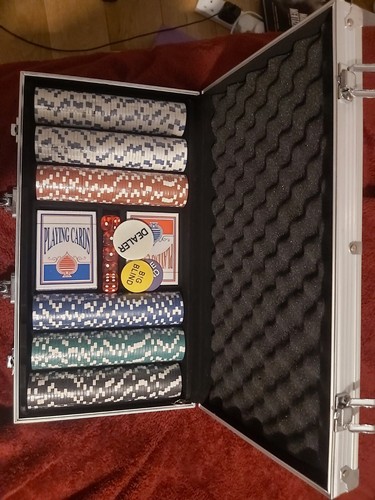 300 pieces texas holdem poker - 300,