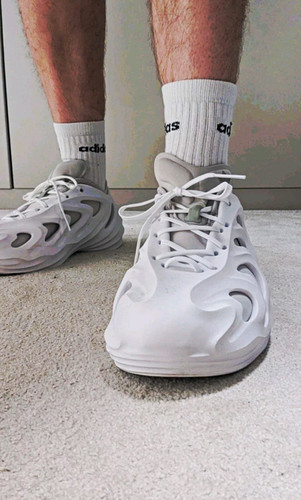 Heavily used worn adifom - heavily,