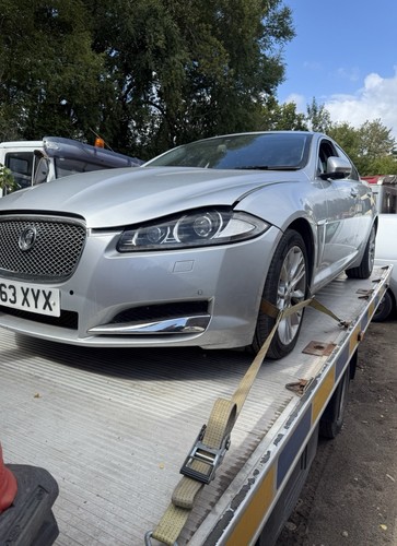 Jag 2013 breaking - xf,