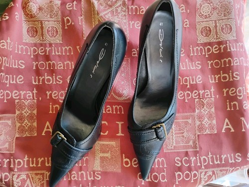 New dolcis black leather - new,