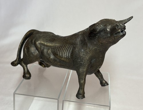 Vintage cast bronzed metal - cast,